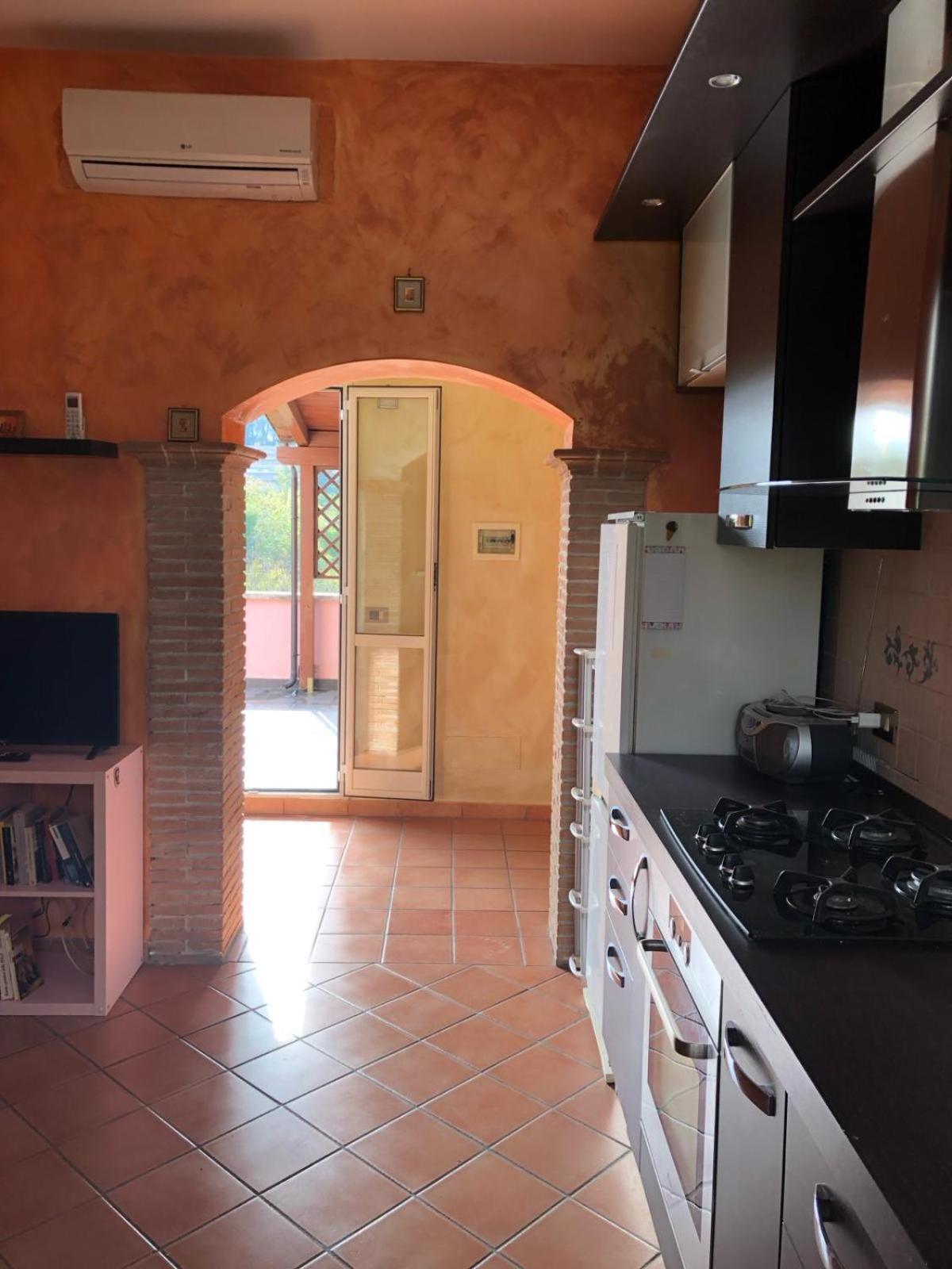 Appartamento Piccolo Attico Con Splendida Vista - Casa Di Sofia